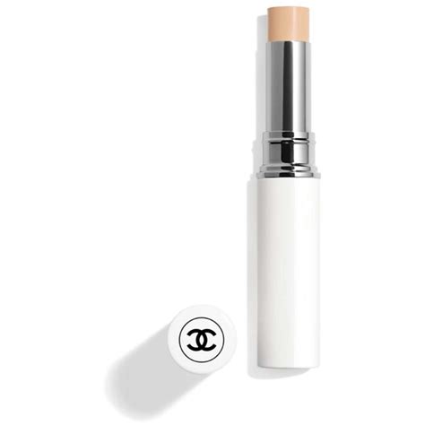 chanel le blanc concealer review|LE BLANC BRIGHTENING CONCEALER STICK .